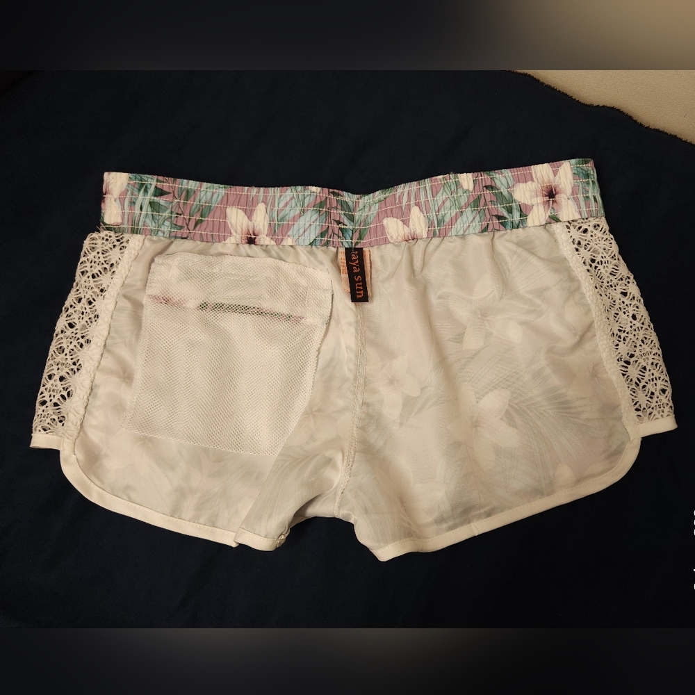 Raya Sun Lilac Floral Swim Shorts Size XL.   #C03 - Picture 5 of 12